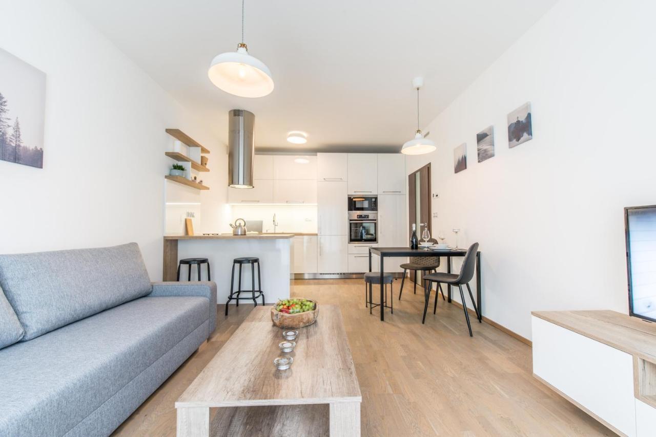 Mozart Central Apartments With Garage Praga Exterior foto