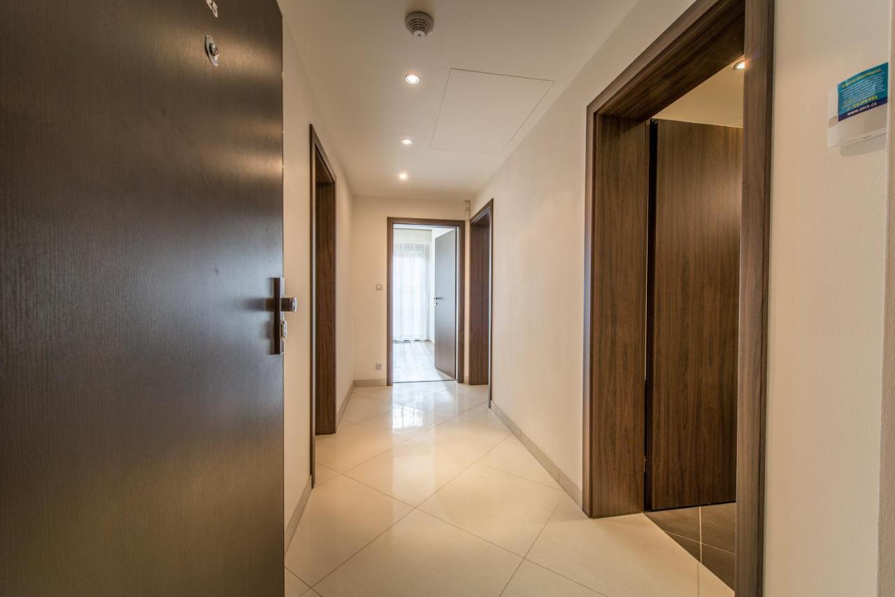 Mozart Central Apartments With Garage Praga Exterior foto