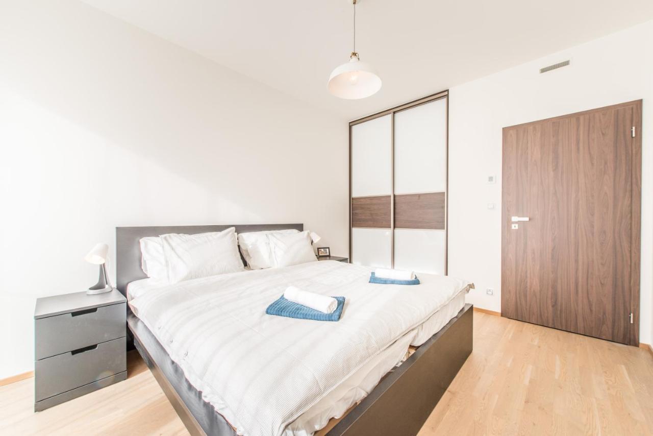 Mozart Central Apartments With Garage Praga Exterior foto