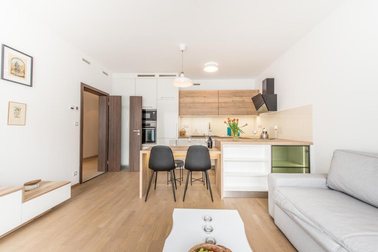 Mozart Central Apartments With Garage Praga Exterior foto